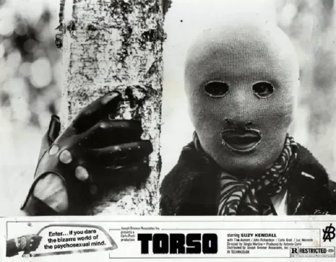 Торсо — кадр 4