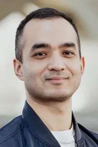 Алишер Адилл
