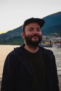 Макс Миллер