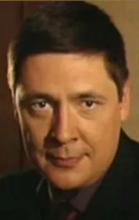 Роман Лавров