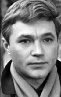 Валентин Попов