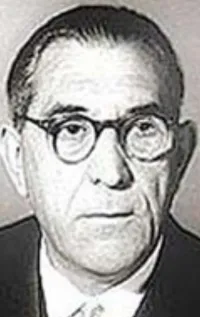 Юрий Лавров