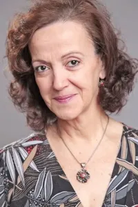 Асуман Костак