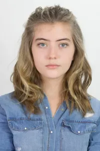 Лола Белли
